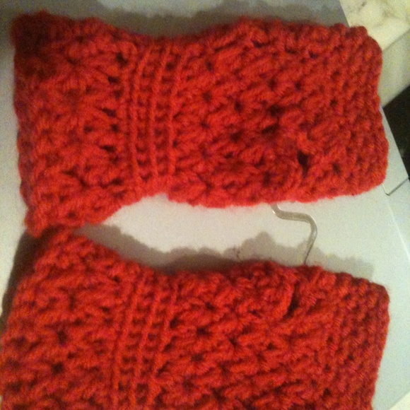 Fingerless Mittens - Picture 2 of 8